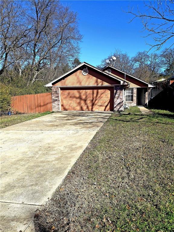 2320 Fatima Avenue - Photo 1