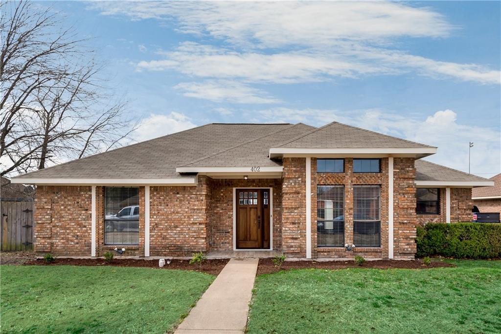 402 Mulberry Circle - Photo 1