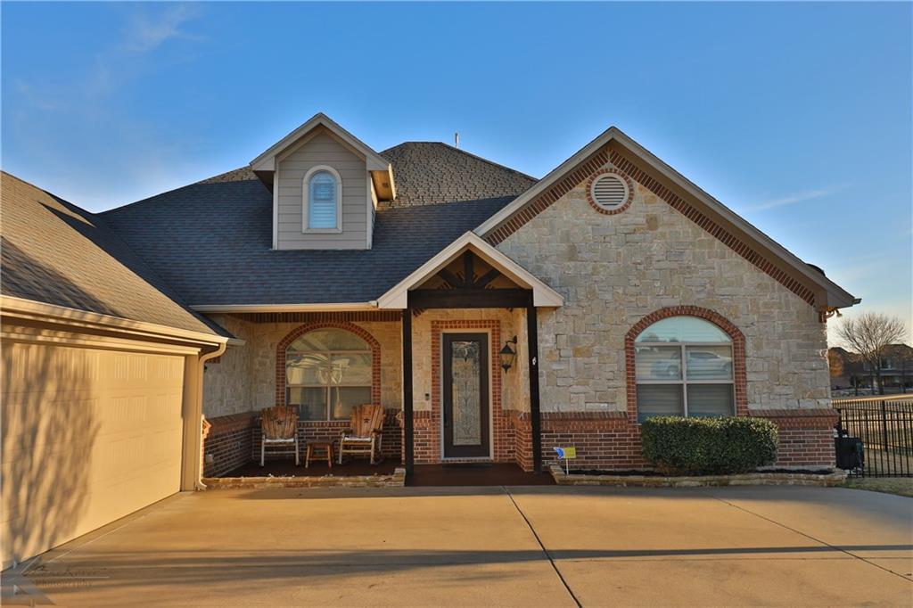 1605 Lady Amber Lane - Photo 1
