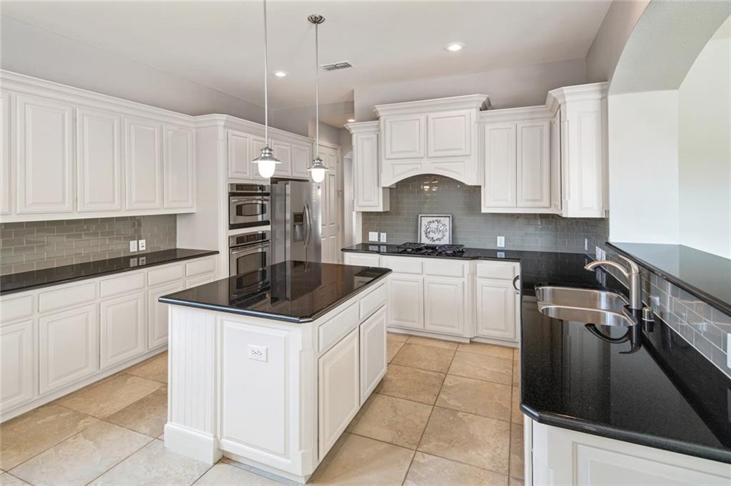 929 Scotia Drive - Photo 1