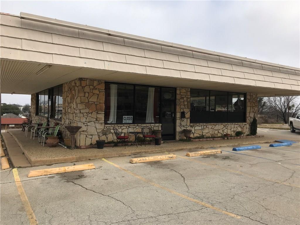 420 Walker Street - Photo 1