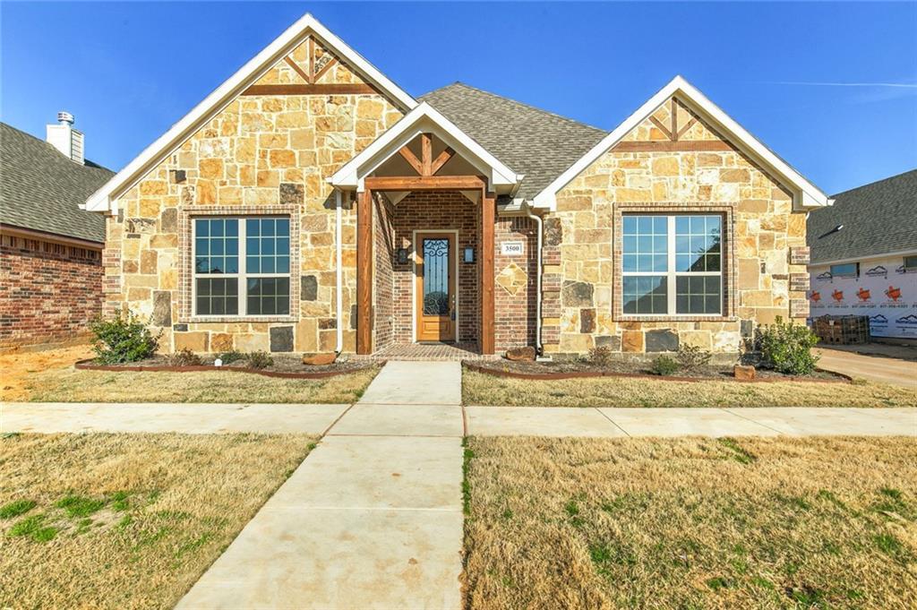 3500 Fountain Way - Photo 1