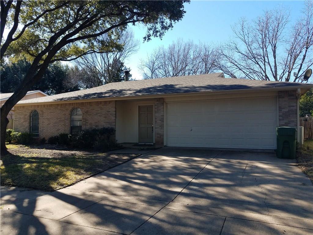 2610 Creekview Drive - Photo 1