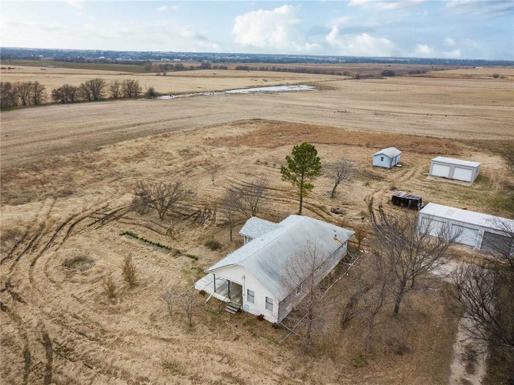 1101 County Road 1102 - Photo 1