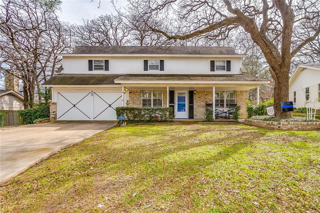 2504 White Oak Lane - Photo 1
