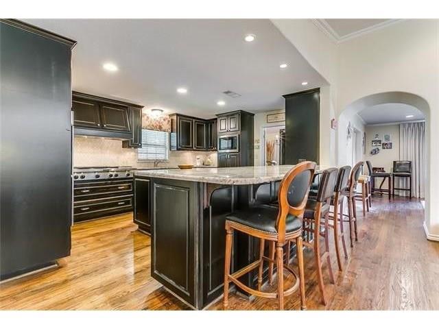 6821 Middle Road - Photo 1