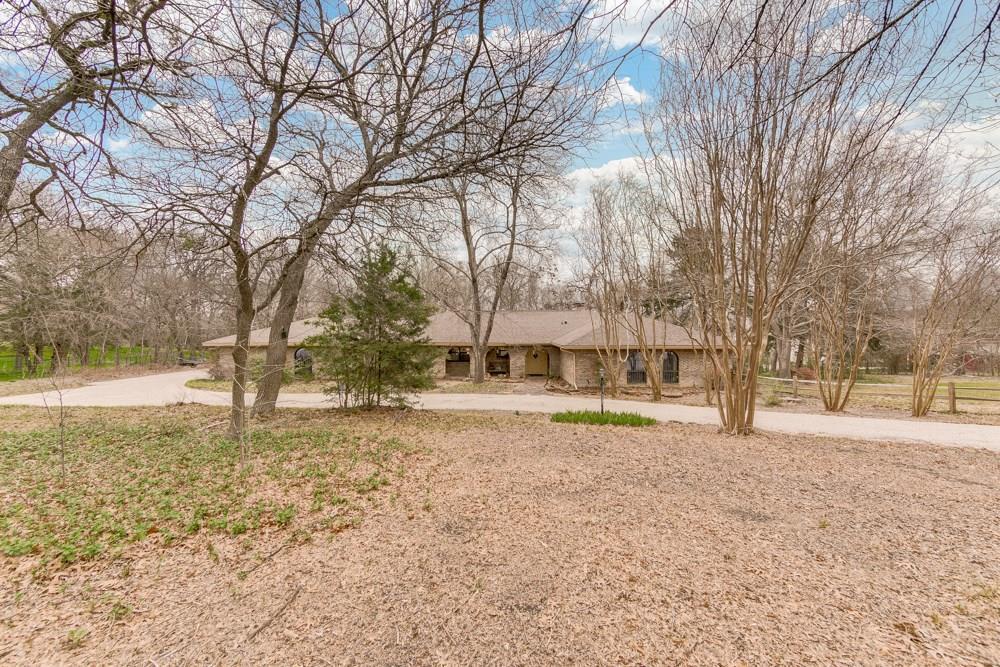 23 Manor Lane - Photo 1