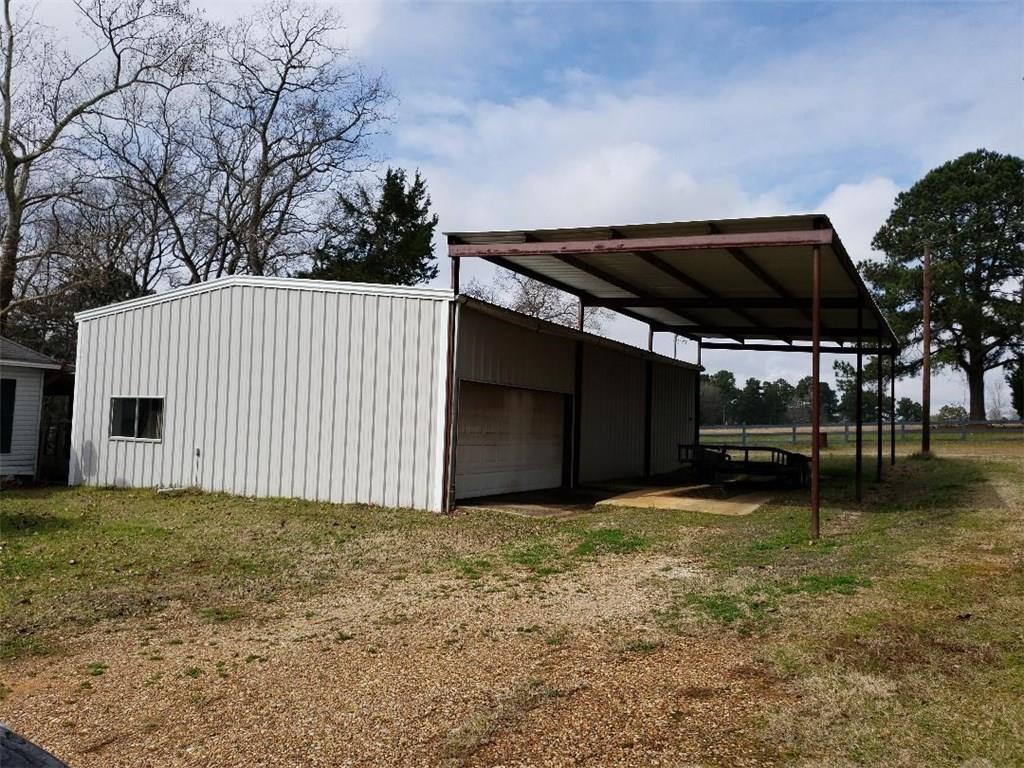 1300 W. Houston Ave - Photo 1