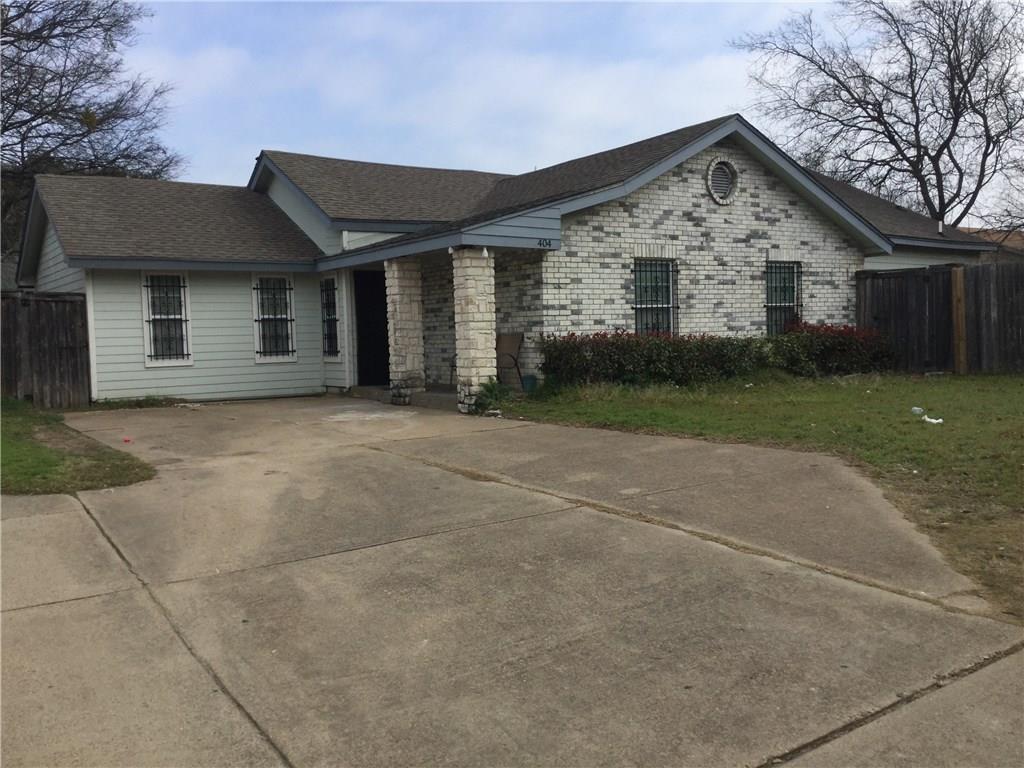 404 Vincent Street - Photo 1