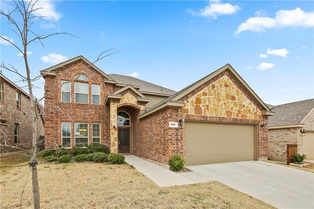 937 Lake Woodland Drive - Photo 1