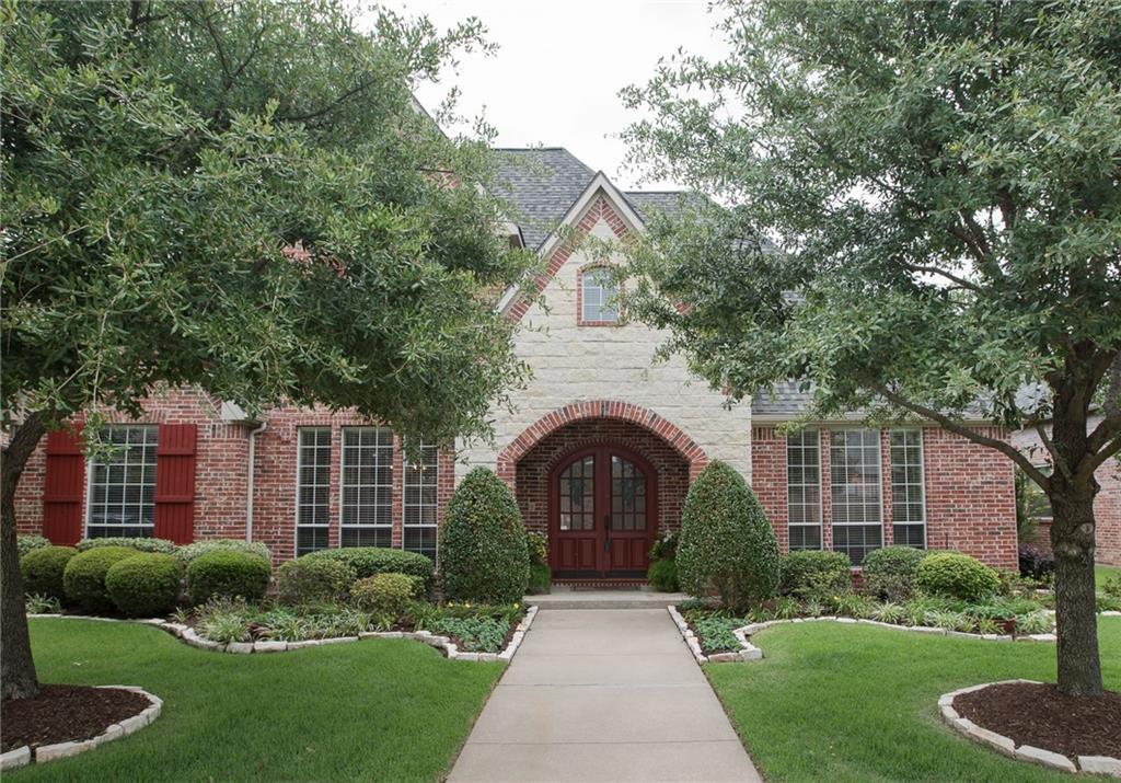 418 Downing Drive - Photo 1