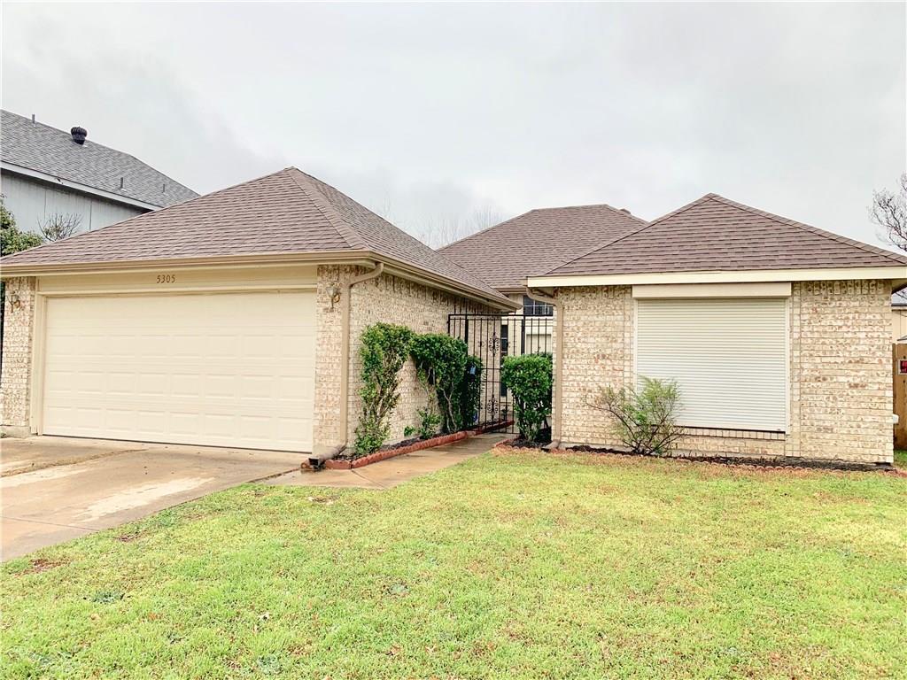 5305 Manhassett Drive - Photo 1