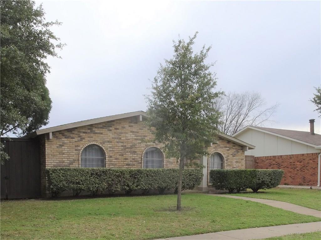 5068 Shannon Drive - Photo 1