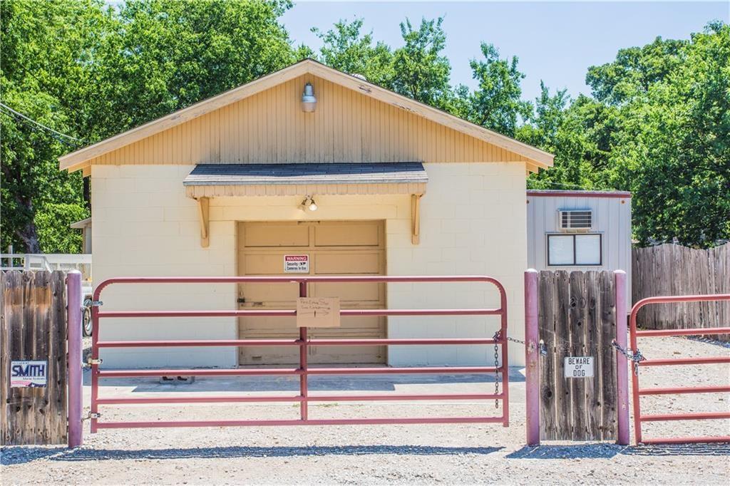 1200 Merritt Avenue - Photo 1