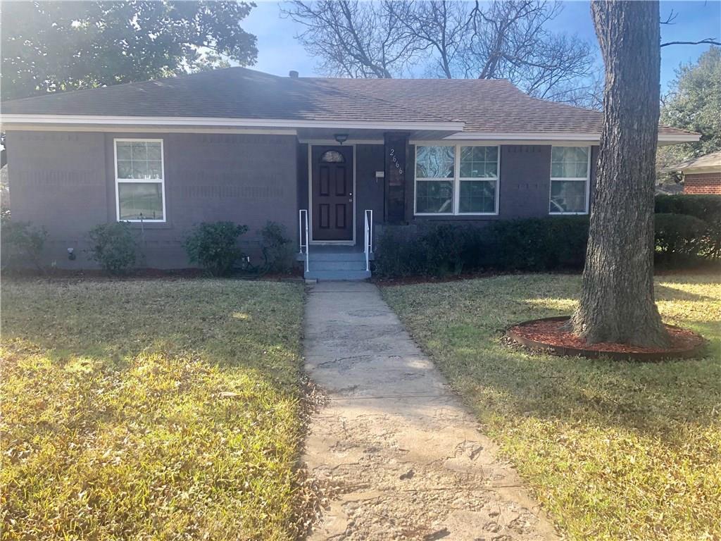2666 San Paula Avenue - Photo 1