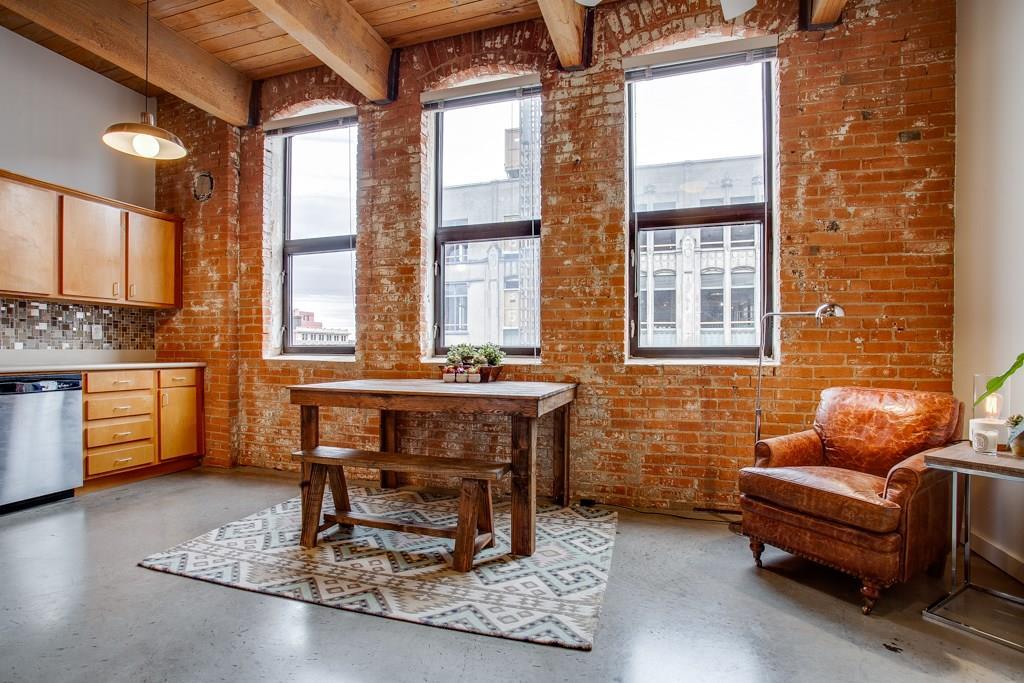 509 Elm Street - Photo 1