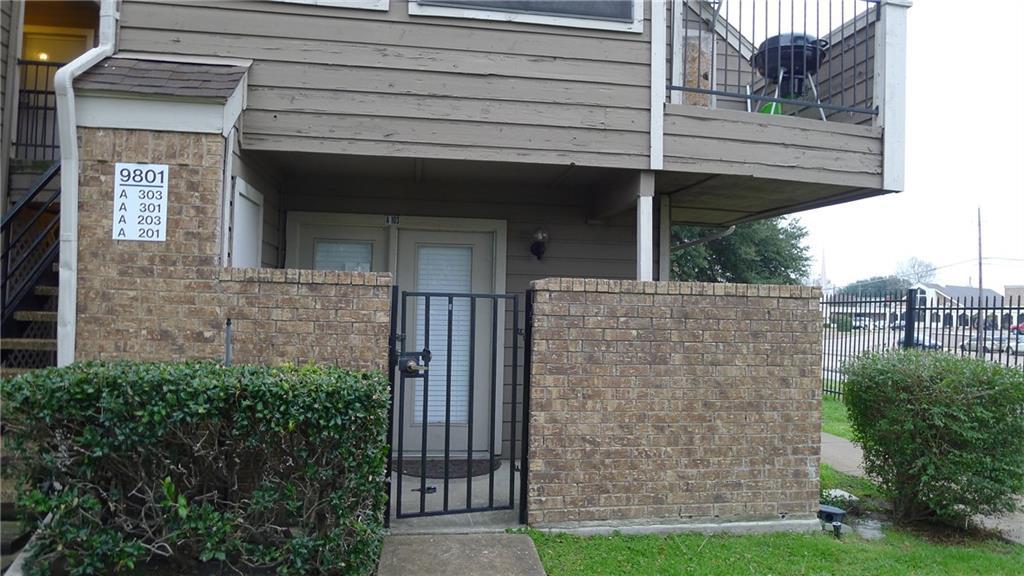 9801 Walnut Street - Photo 1