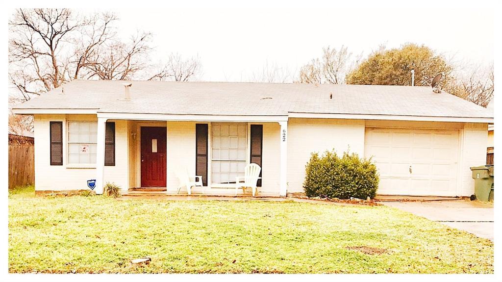 622 Hillcrest Street - Photo 1