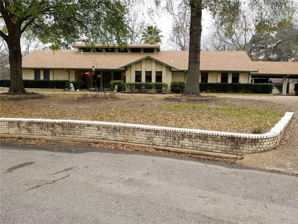 503 Christopher - Photo 1