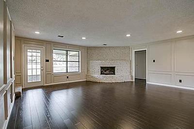 1305 Oakhurst Drive - Photo 1