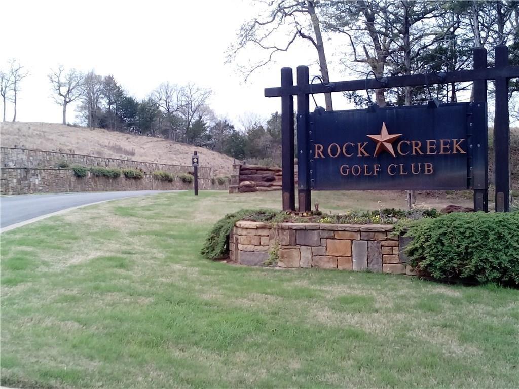 S Oakmont Court - Photo 1