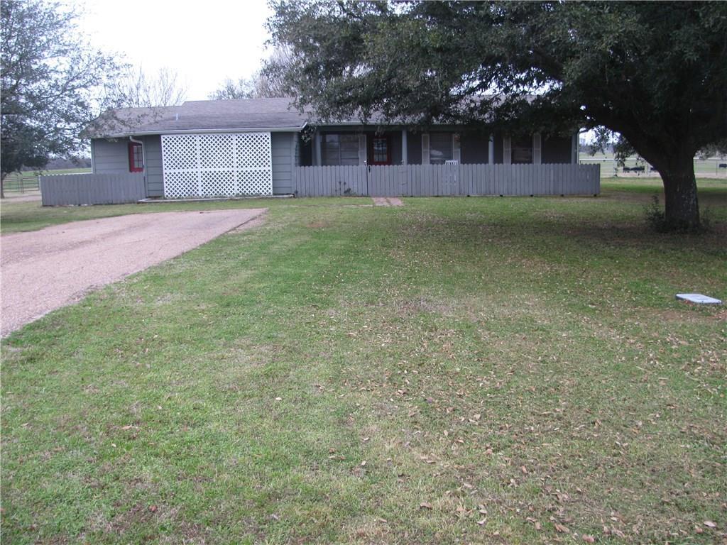 2296 County Road Sw 3050 - Photo 1