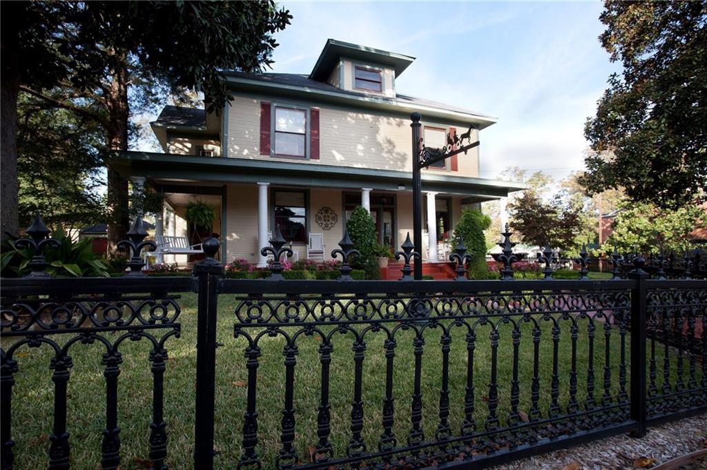 505 Chilton Avenue - Photo 1