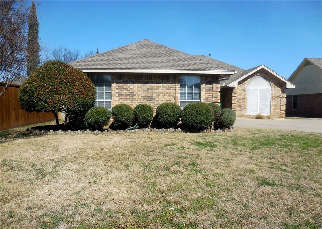 3328 Bell Avenue - Photo 1