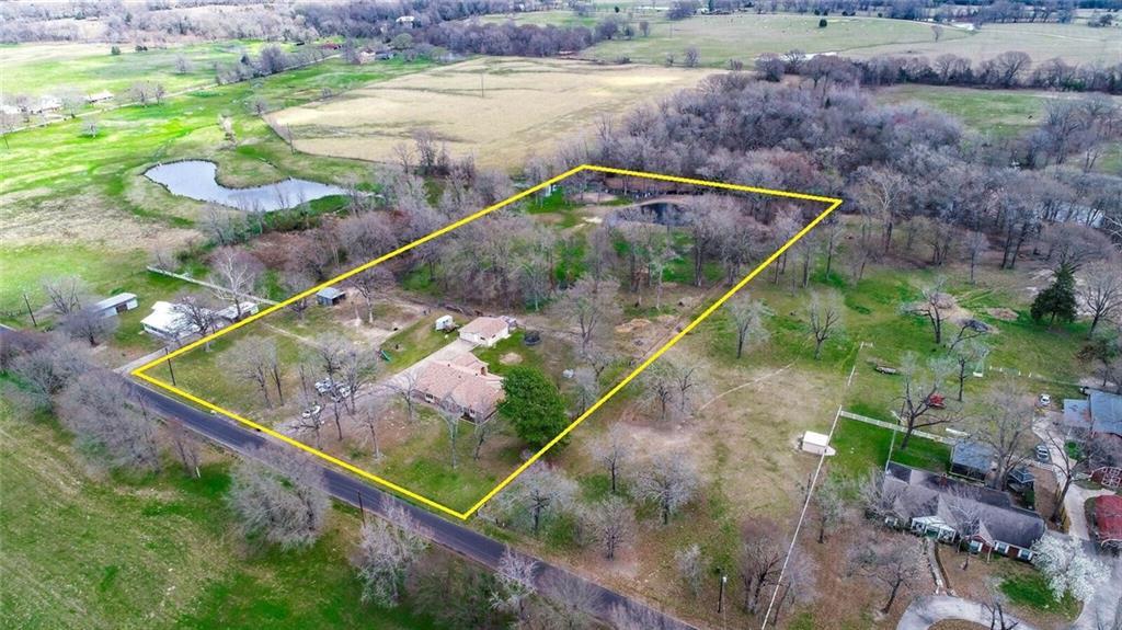406 County Road 3120 - Photo 1