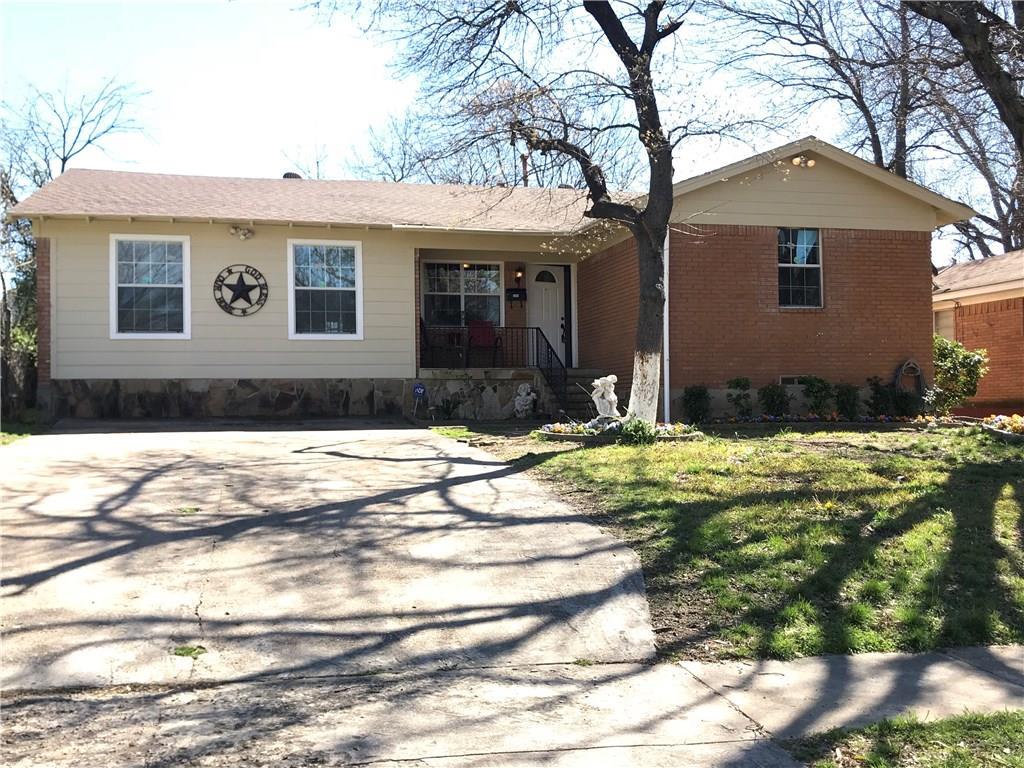 3040 Cliff Creek Drive - Photo 1