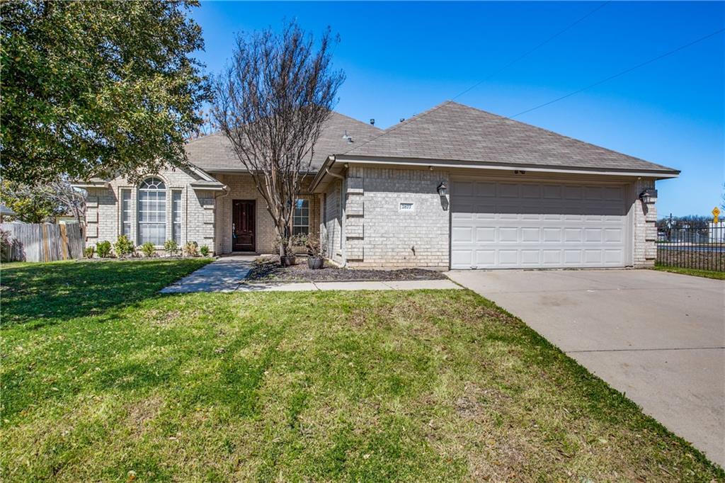 2877 Harvard Court - Photo 1