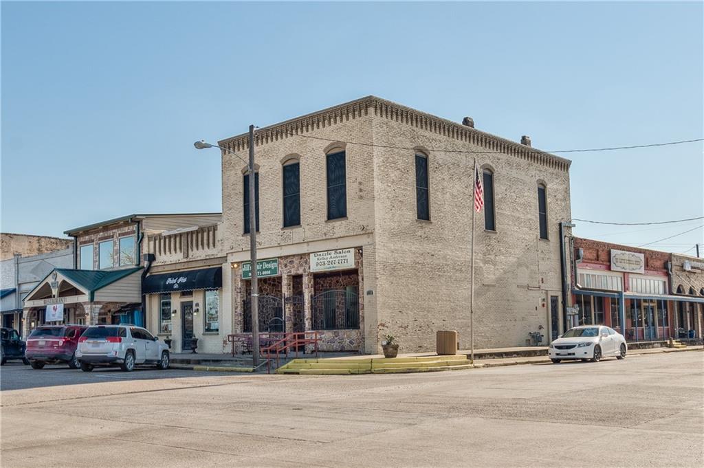 114 Main Street - Photo 1