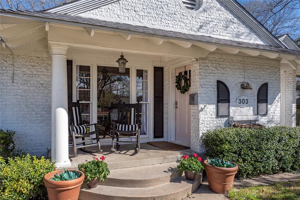 303 Williams Street - Photo 1