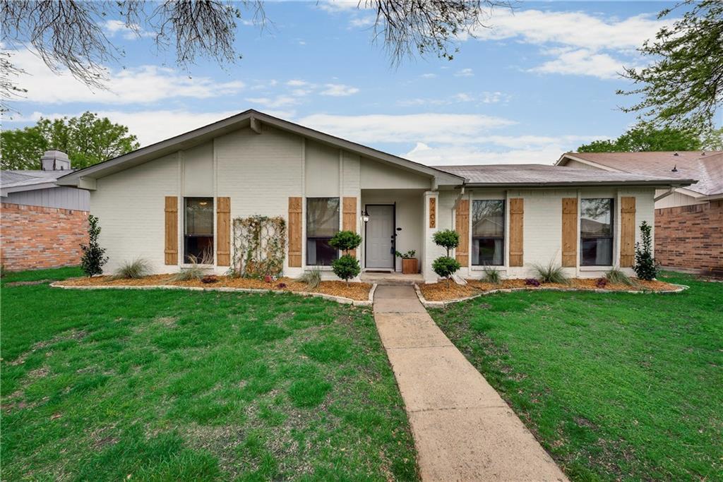9409 Grant Drive - Photo 1
