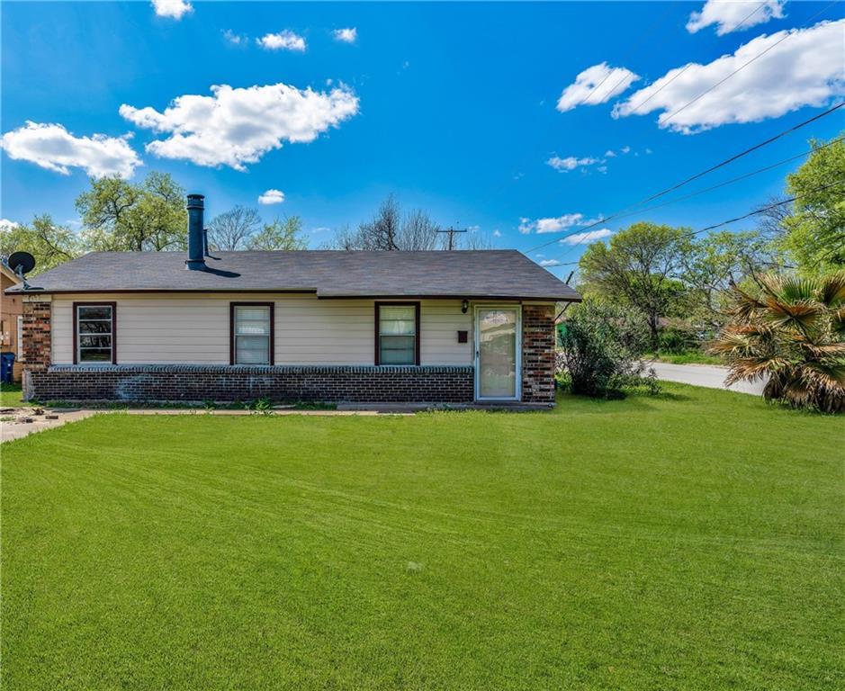 323 Holley Street - Photo 1