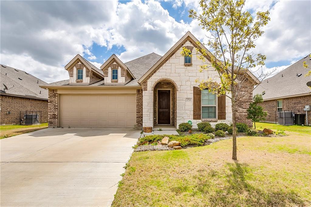 2723 Elmwood Drive - Photo 1
