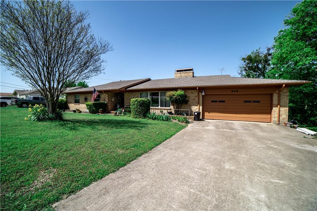 305 Overlook Drive - Photo 1