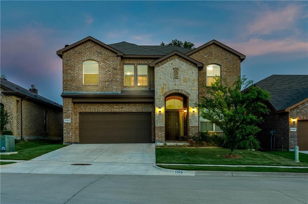 1325 Jake Court - Photo 1