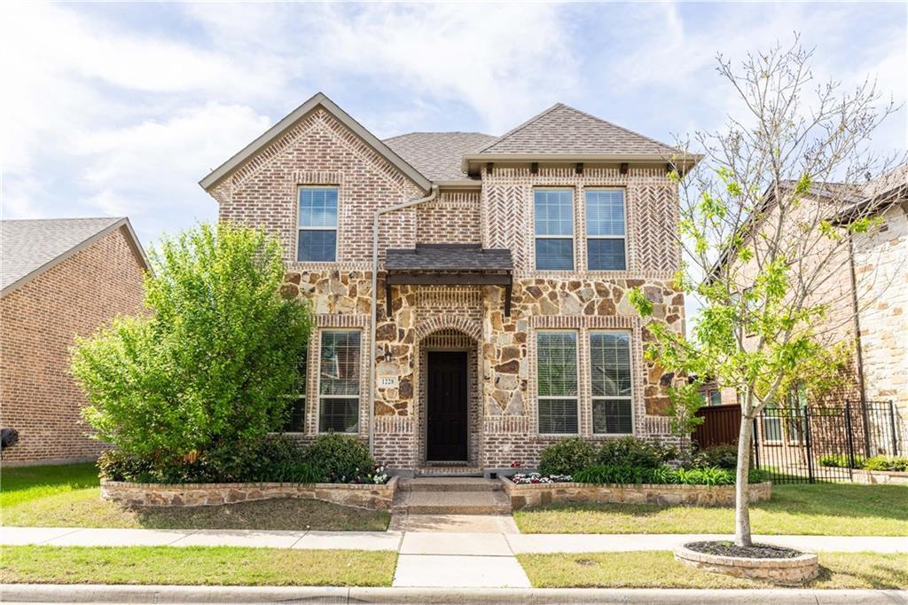 1228 Autumn Mist Way - Photo 1