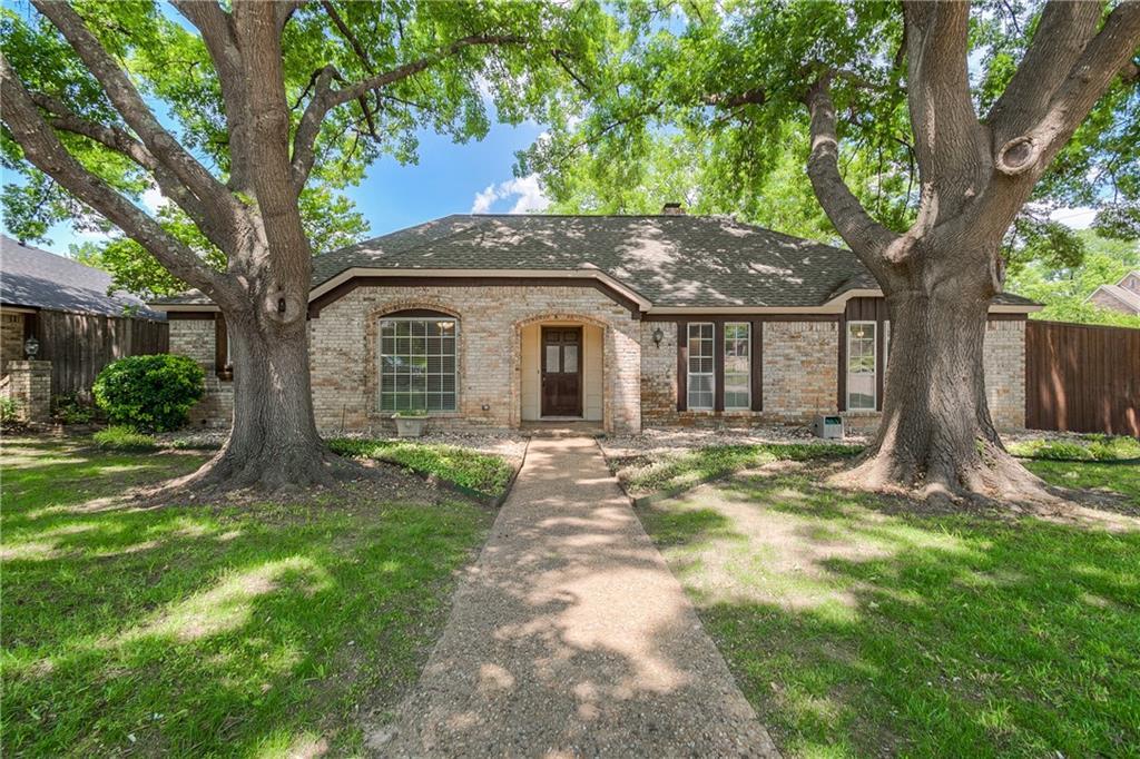 3313 Lemmontree Lane - Photo 1