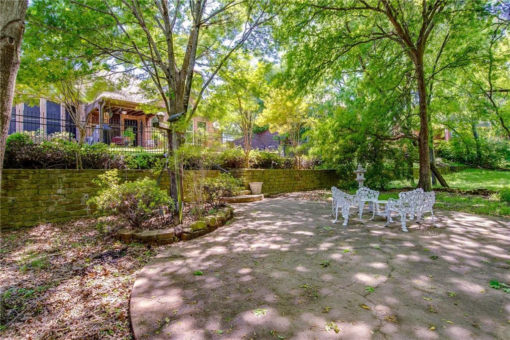 1104 Rainforest Lane - Photo 1