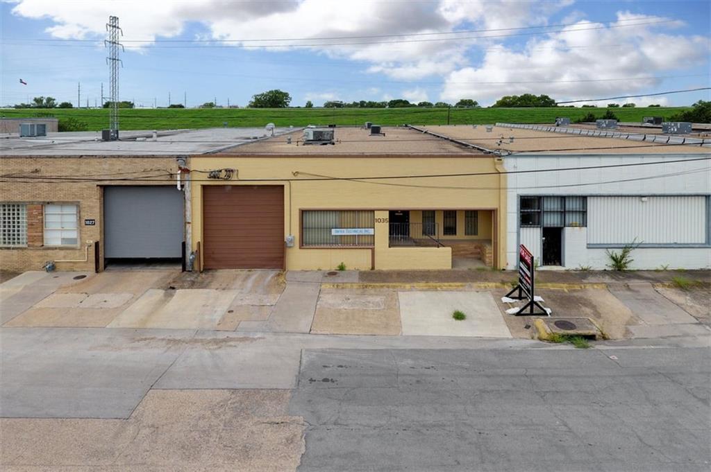 1035 Levee Street - Photo 1