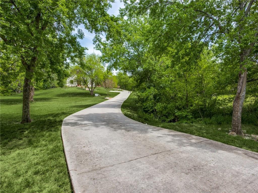 109 Arrowhead Drive - Photo 1
