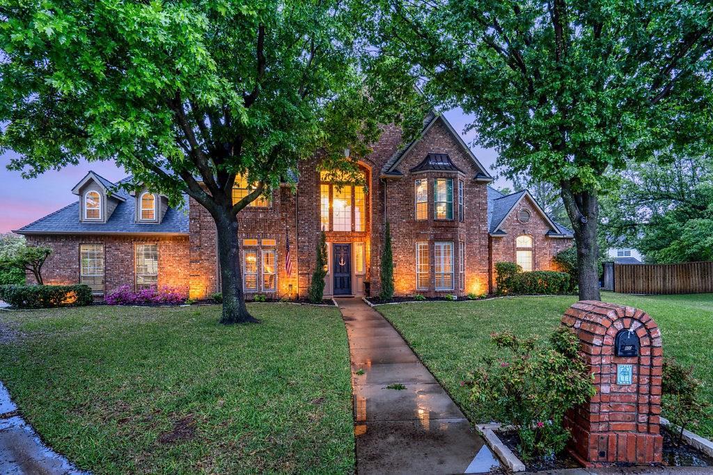 800 Ridgedale Court - Photo 1