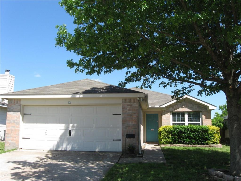 801 Live Oak Drive - Photo 1