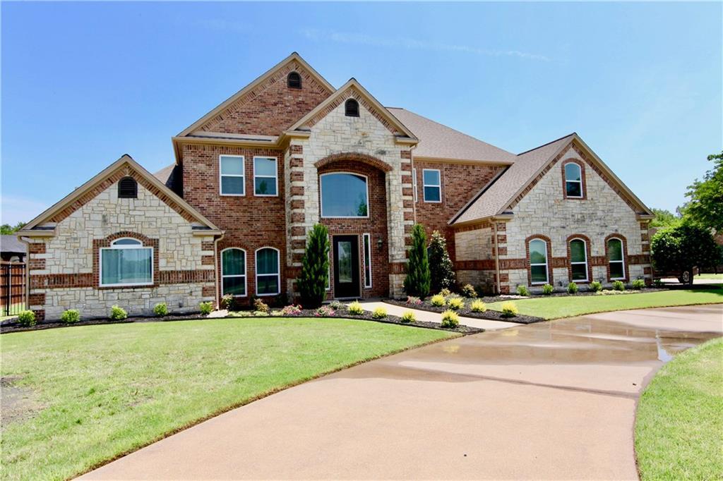 224 Magnolia Drive - Photo 1