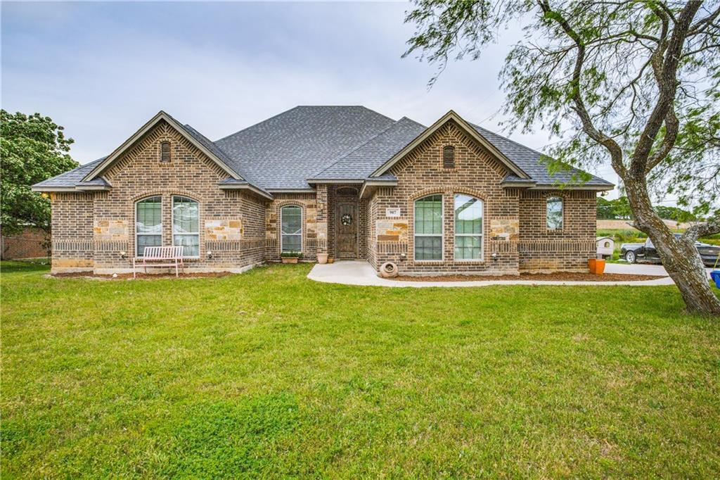 907 Country Club Drive - Photo 1