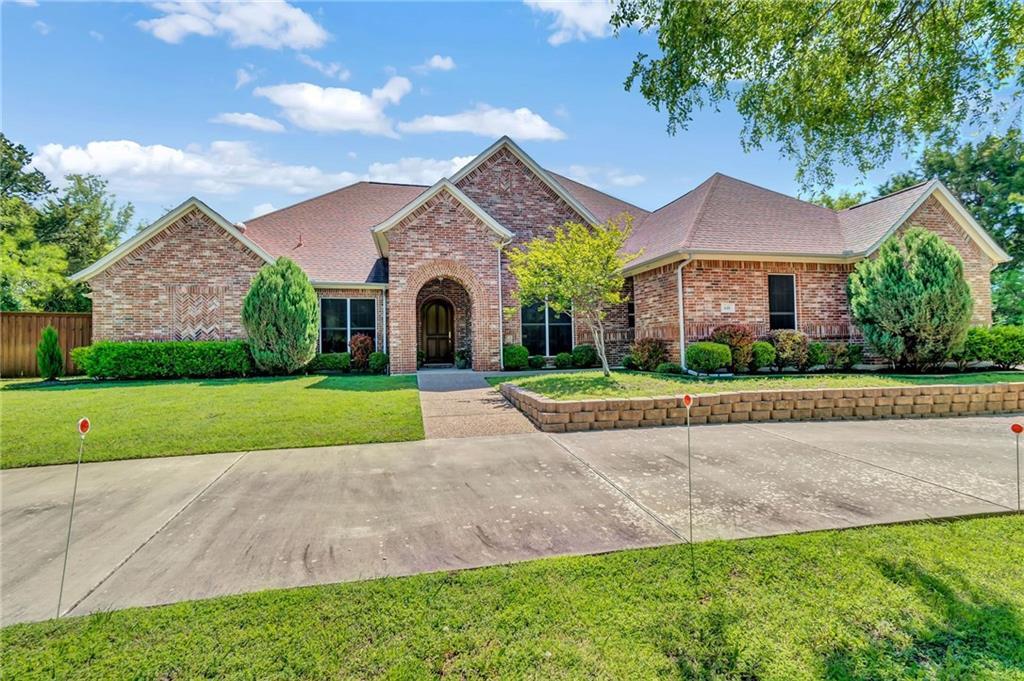 610 Eaton Circle - Photo 1