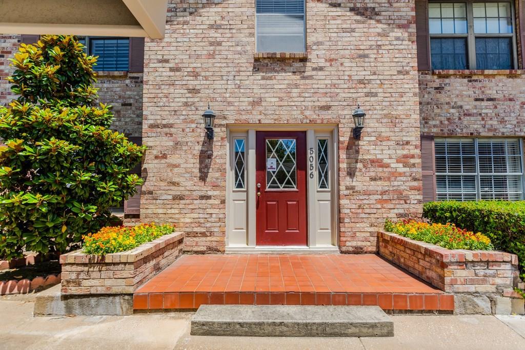 5056 Matilda Street - Photo 1