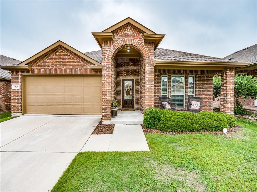 1902 Carol Lane - Photo 1